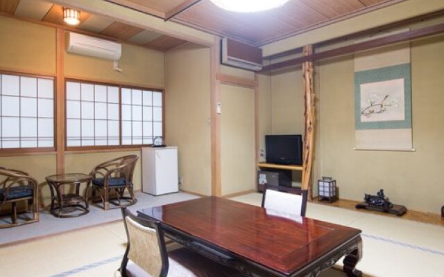 Marunaka Ryokan