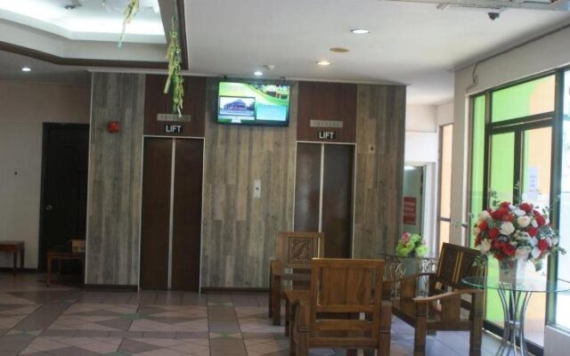 OYO 89489 Al Ansar Hotel