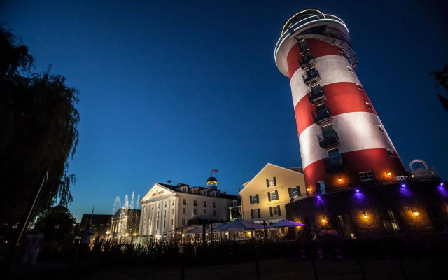 Europa-Park Freizeitpark & Erlebnis-Resort, Hotel Bell Rock