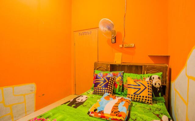 SPOT ON 1762 Gandrung Payungan Family Inn