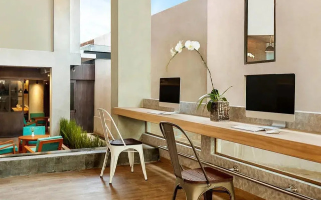 ibis Bali Legian Street
