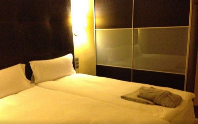 Sunprime Riviera Beach Suites and Spa