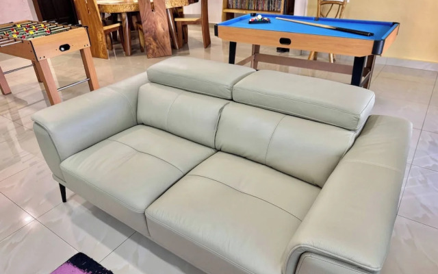 Rebec 14pax at Ikea,toppen,aeon