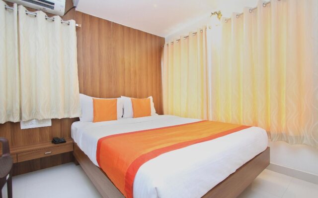 OYO 11960 Hotel Le Citi Inn