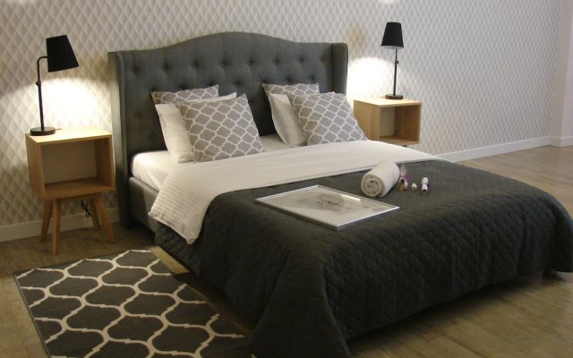 Blooms Boutique Hostel Inn & Apartments