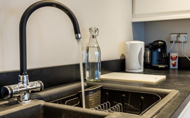 Suite Life Serviced Apartments