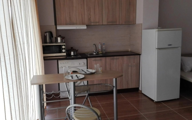Sun City Apartments