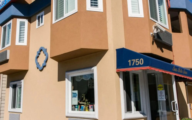 Seaside Inn