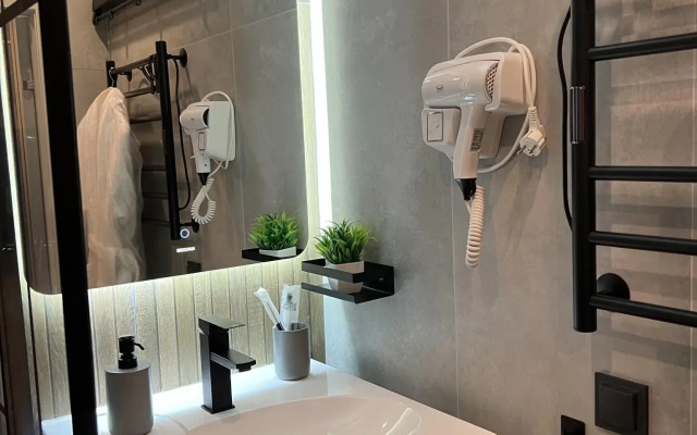 Salyut Apartments on Leninsky Prospekt