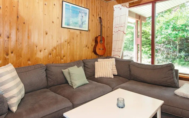 6 Person Holiday Home in Grenaa