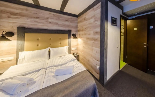 Chalet CrepDeChine Hotel