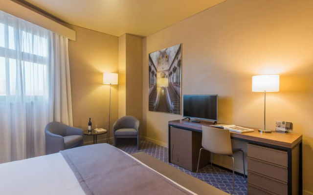 Hotel Dom Henrique Downtown