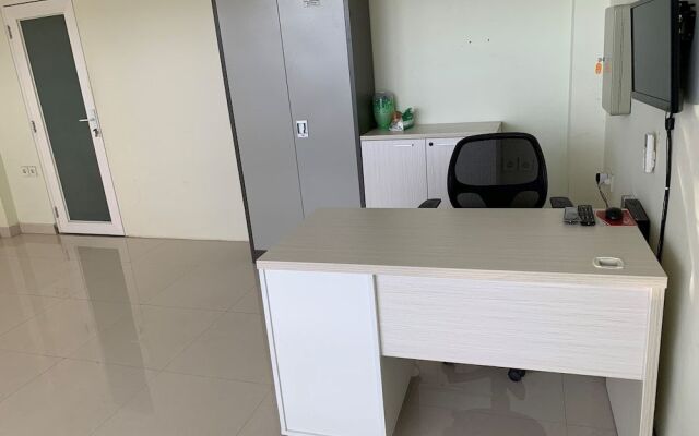 OYO 2203 Wira Residence