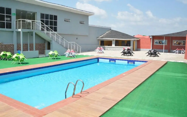 Mitros Residences