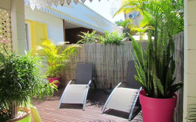 House with 2 Bedrooms in Le Tampon, with Wonderful Mountain View, Furnished Terrace And Wifi - 12 Km From the Beach