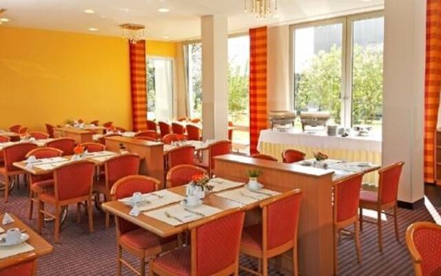 Holiday Inn - The Niu, Blade Solingen