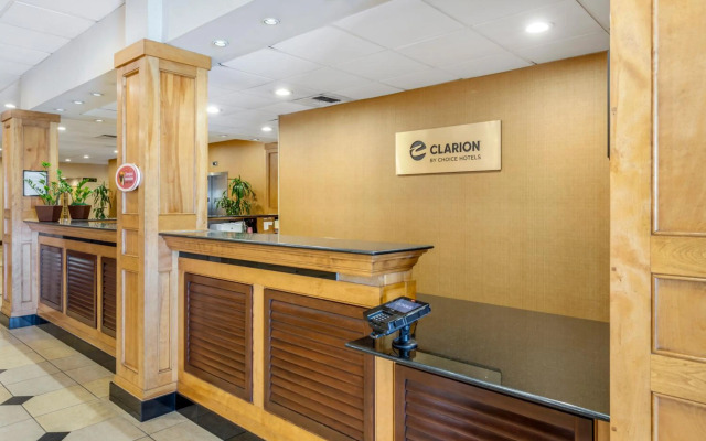 Clarion Hotel Anaheim Resort