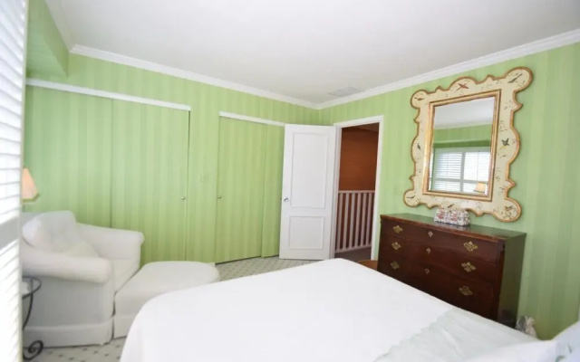 Harbour Island 28d 2 Bedroom Townhouse