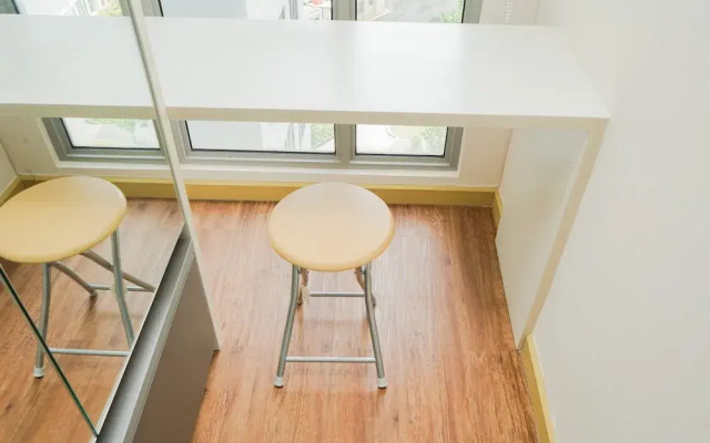 Great Choice Studio Apartment M-Town Residence near Summarecon Mall