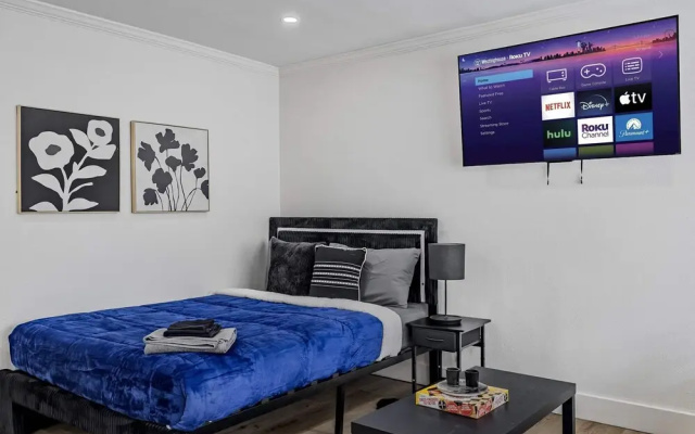 1BD Montrose Living Prime Location Comfy Beds