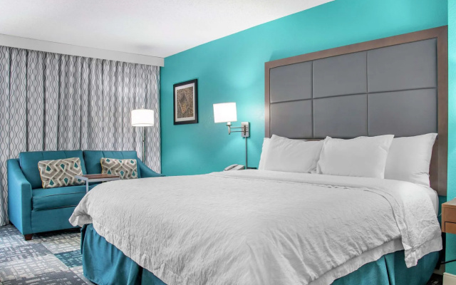Hampton Inn Adel