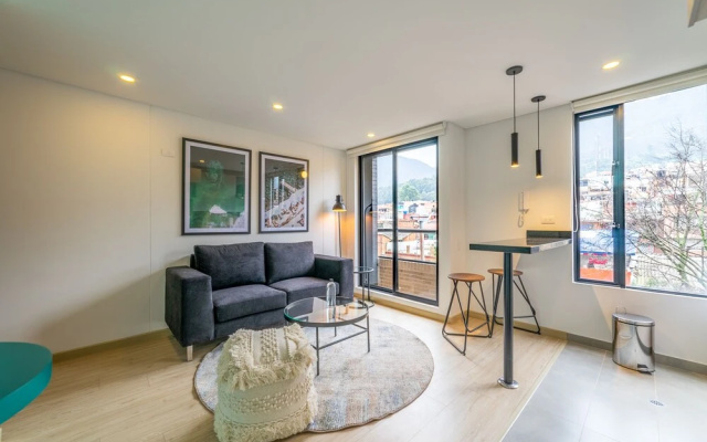 Astounding Tekto Wynwood House