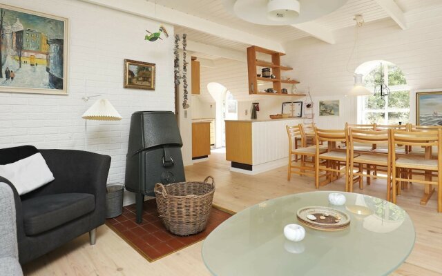 Restful Holiday Home in Skærbæk Near Restaurants