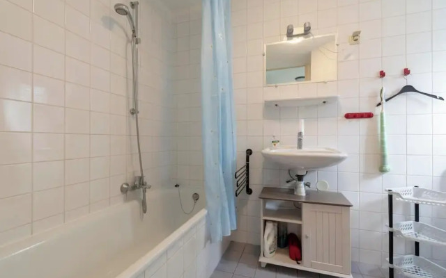 Villa in Julianadorp Near Sandy Beach