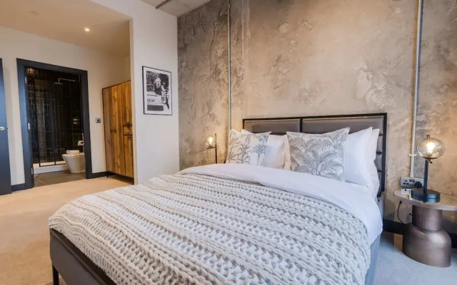 Marron Suite 2BR City Walks