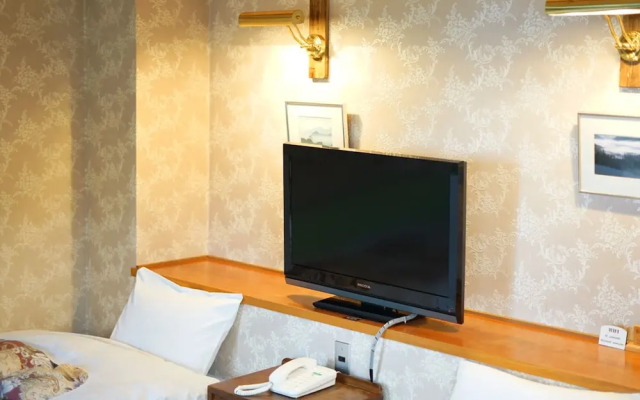 Hotel Astoria (Nagano)