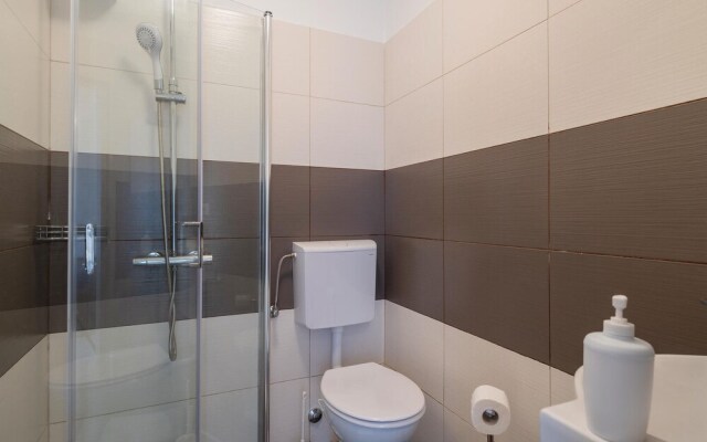 Awesome Home in Medulin With Wifi and 3 Bedrooms