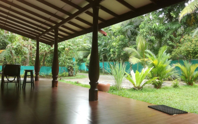 Manik Villa