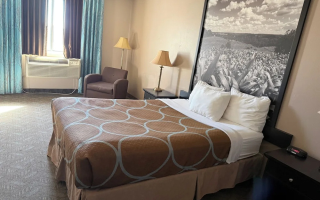 Dodgeville inn and suites
