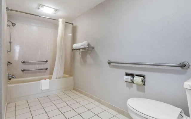 Fairfield Inn by Marriott