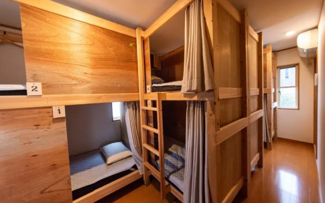 Guesthouse Esp – Guest Rooms – Tottori