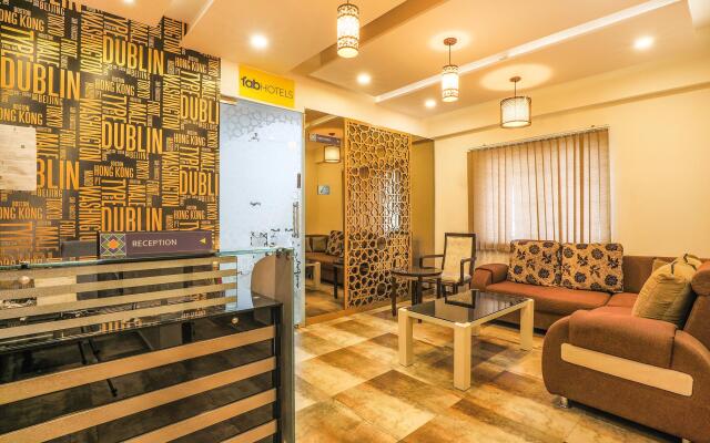 FabHotel Frazer Suites