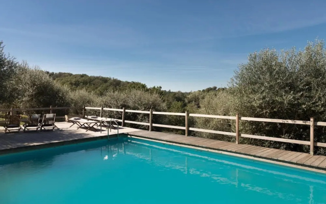 Farmhouse in Tuscany With Pool Near Montecastello