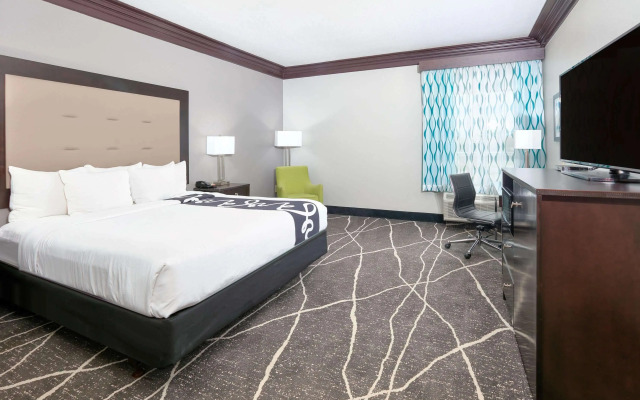 La Quinta Inn & Suites by Wyndham Little Rock - Bryant