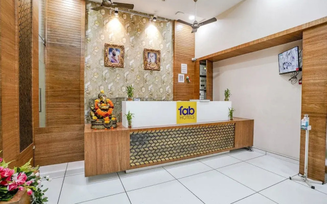 Fabhotel Neelkamal