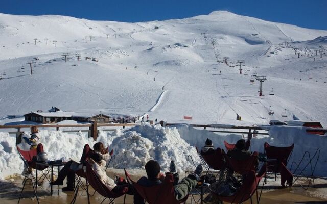 Apartamentos Sierra Nevada 3000 Fuente del Tesoro