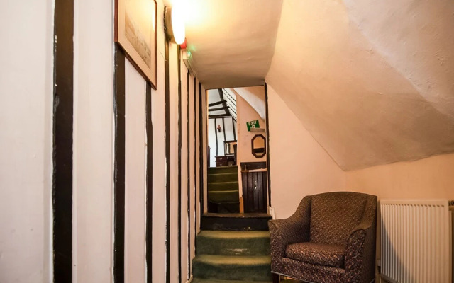 Hardwicke Arms Hotel
