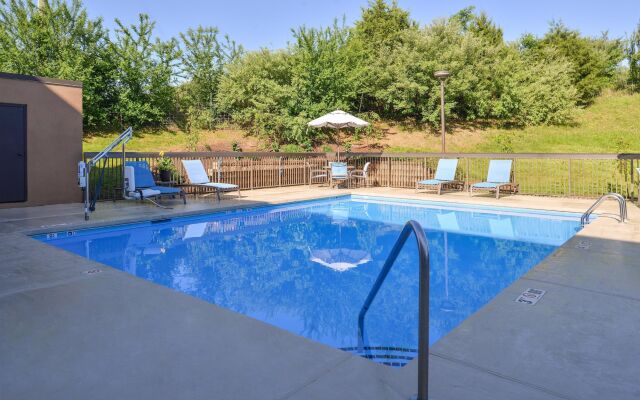 Hampton Inn Staunton