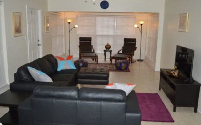 One Bedroom Apartment at Villa Tunis