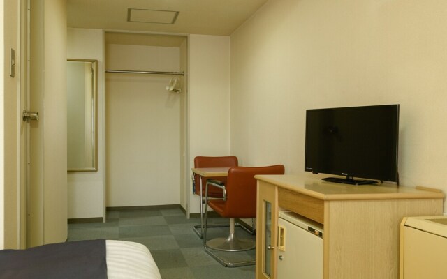 Tabist Ueda Station Hotel