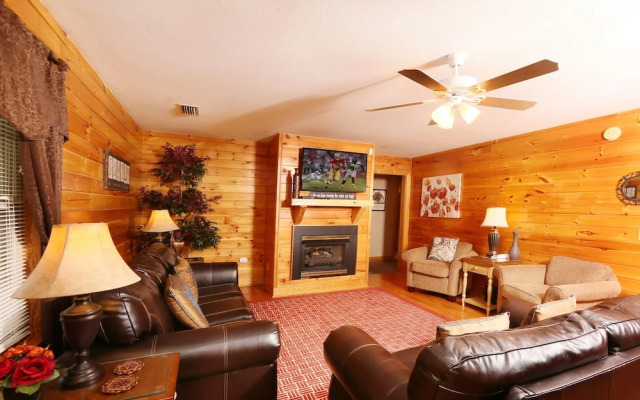 Pinnacle View 7B - Three Bedroom Chalet