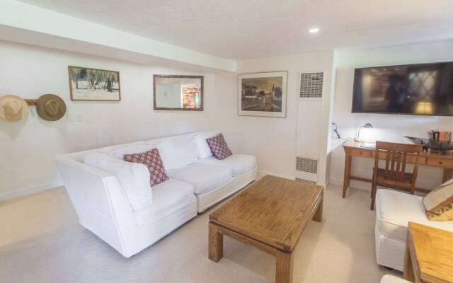 Pennay's at River Run