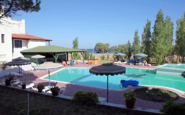 Ampelia Seaside Resort