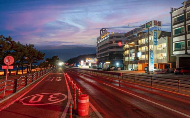 Yangyang Sorak Sea Pension