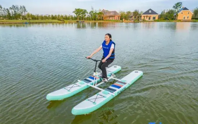 Lake Roli Resort