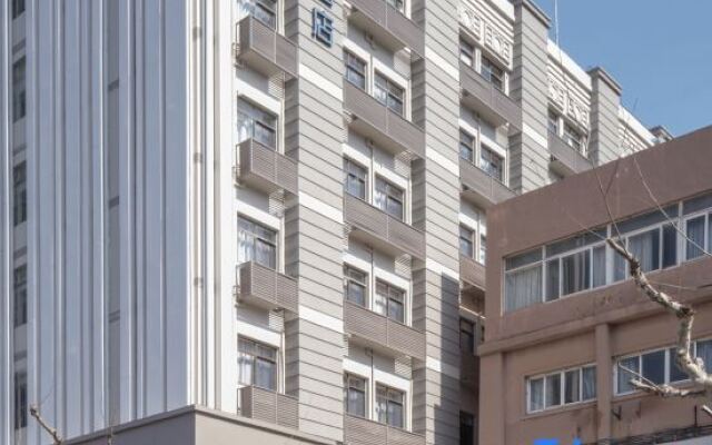 Homeinn Selected Hotel (Shanghai Caohejing Liuzhou Road)